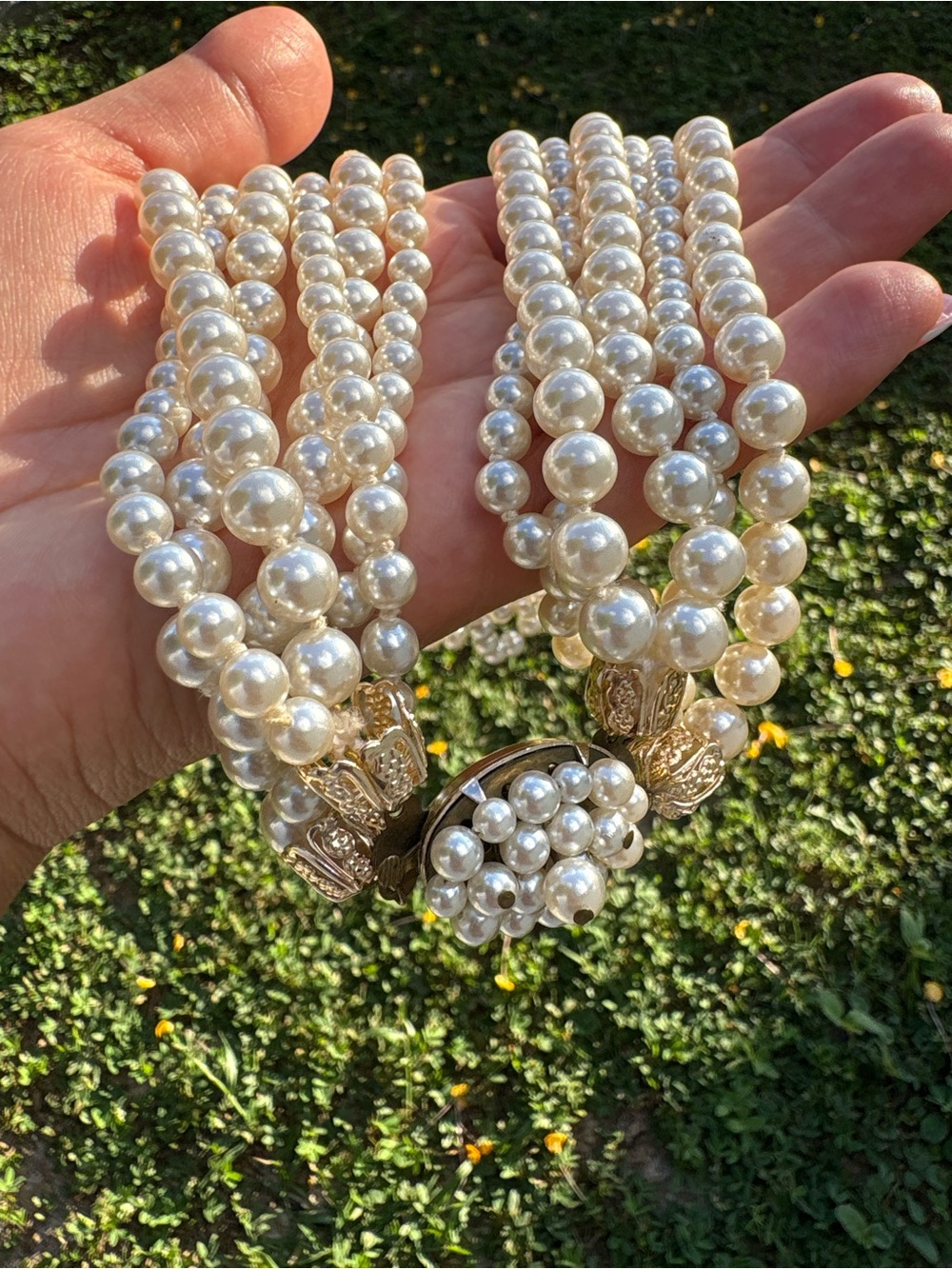 Vintage Multi-Strand Faux Pearl Necklace in Cream - Picture 3 of 6